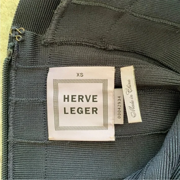 Herve Leger v-neck sleeveless bandage mini dress midnight blue navy sz XS EUC - Picture 8 of 8